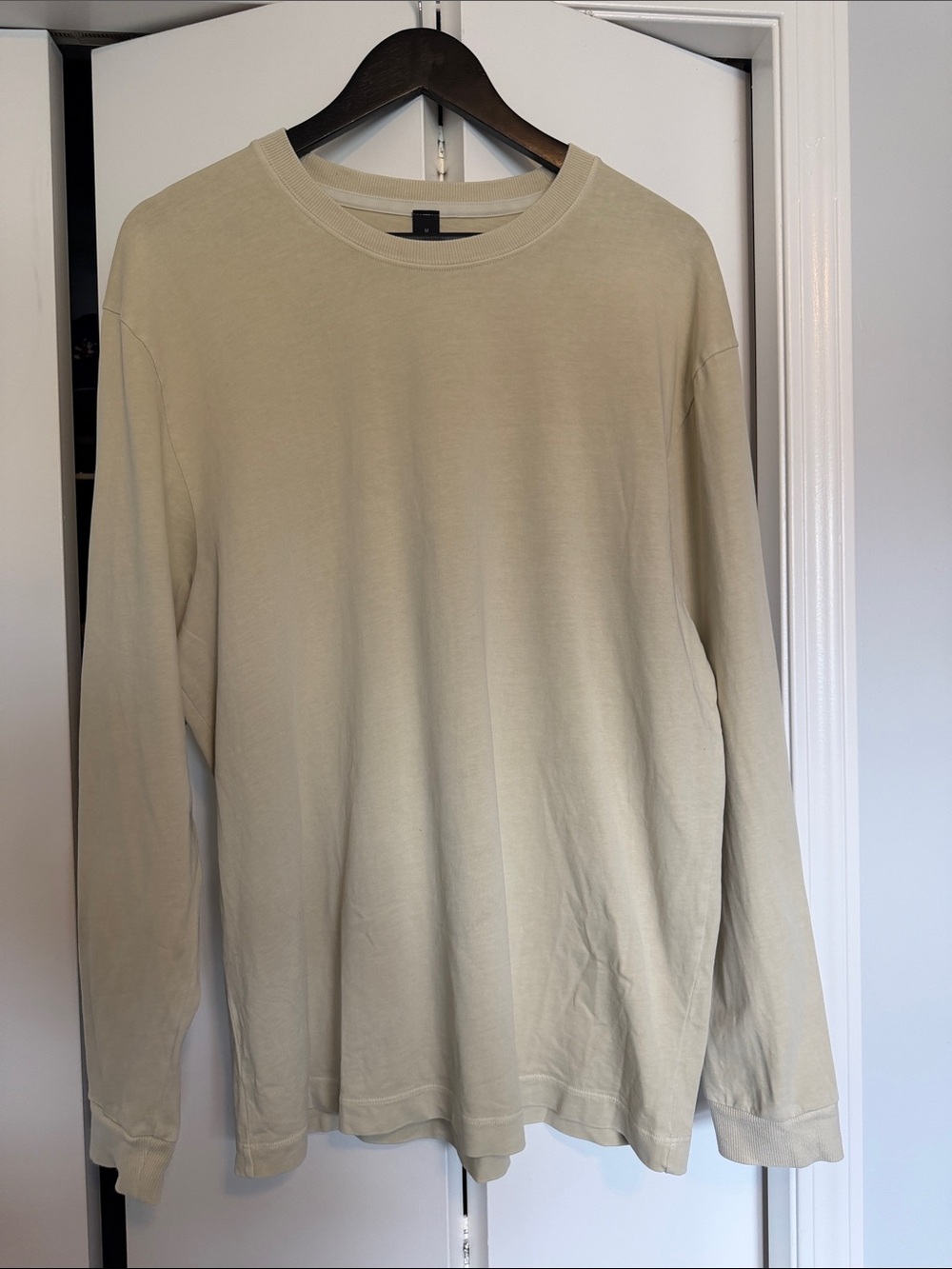 lululemon athletica Cream Crewneck Pullover
